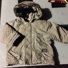 +++  manteau Verbaudet kaki