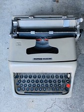 Vintage: Machine a Écrire olivetti studio 44