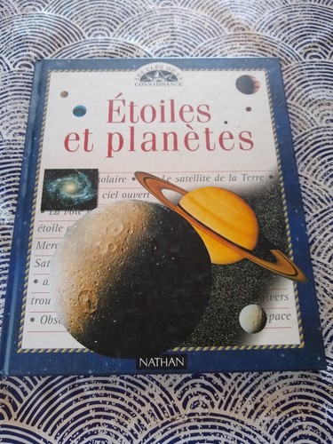 Livre etoiles planètes de - et,
