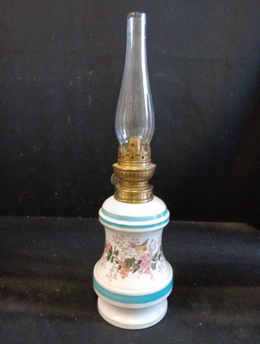 Lampe pétrole en - À,