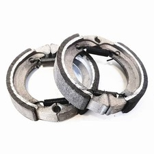 Plaquettes de frein à ressort