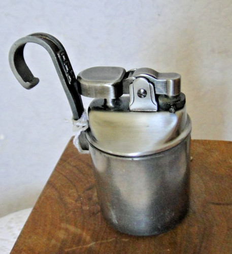 Briquet table gas - table,