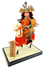 Poupée samouraï japonais