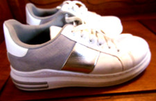 TENNIS Chaussure Femme  T-37 - Blanche , gris, argent - MA-44