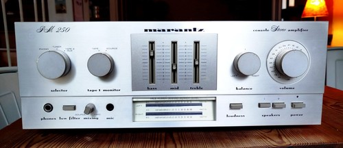 Amplificateur stereo vintage