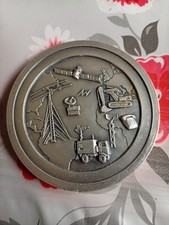 Médaille en Bronze  80 mm  (  Peut Être TÉLÉCOM )  Éditée par Pichard (Saumur)