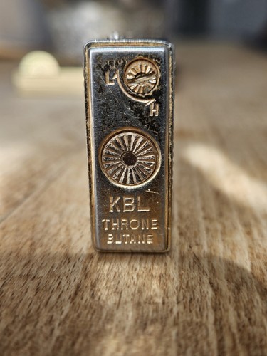 Briquet ancien - briquet,