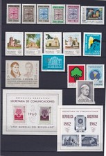 C720-ARGENTINE très bon lot de timbres neufs** + blocs neufs* Cote??