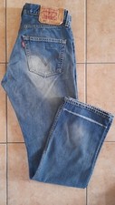 Jean Levi's 501 bleu coupe droite taille W 31 L 32 moustaches en bas des jambes