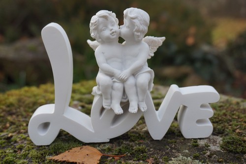 P889 figurine statuette - figurine,