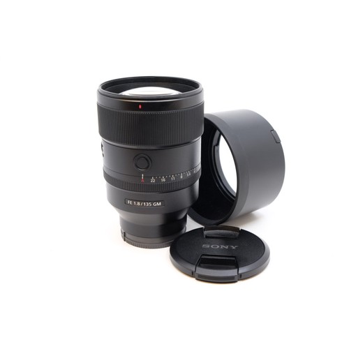 Sony 135 8 gm - 135/1.8,