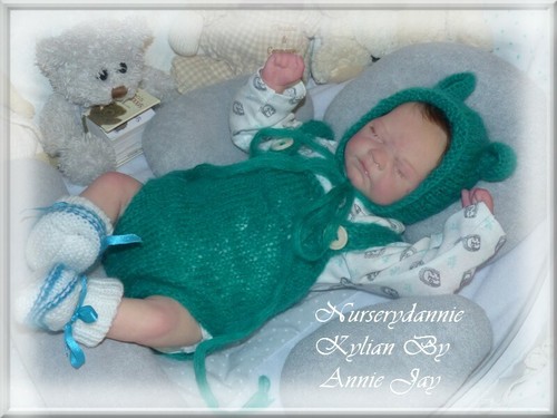 Adorable bebe reborn - bebe,