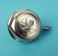 Sonnette ancienne en acier