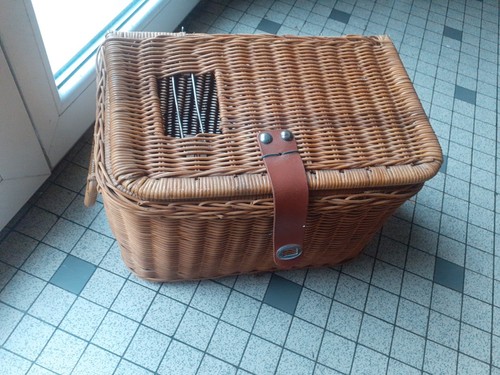 Ancienne cage chat osier - ancienne, a