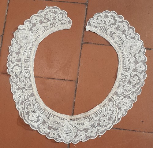 Col beige dentelle - col,