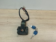 UN NEIMAN CONTACTEUR 2 CLES MOTO RIEJU 125 MARATHON PRO 2008 2009 2010 2011 2012