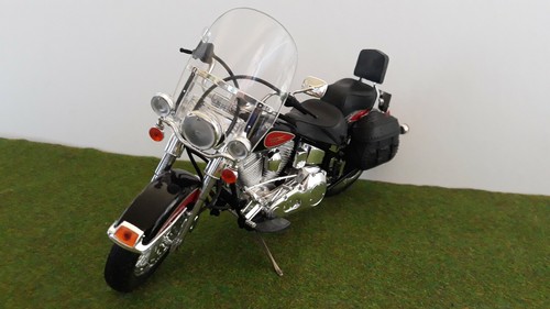 Moto harley davidson custom - harley-davidson,