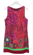 Robe Sans Manches À Motifs