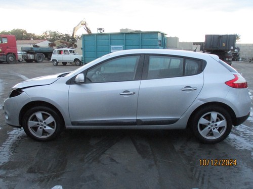 Renault megane 2009 - 3,