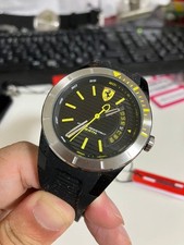 Montre analogique Ferrari