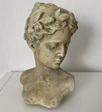 Sculpture En Pierre composée Buste d'Aphrodite   mythologie gréco-romaine