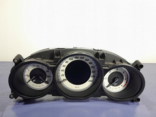 Mercedes cls w218 lift - mercedes,