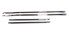 BMW E10 (série 02) - Moulure