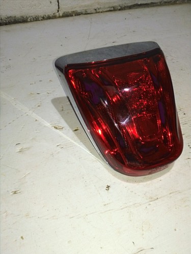 Feu arrière piaggio - piaggio, vespa