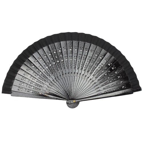 Eventail fronde ventilateur