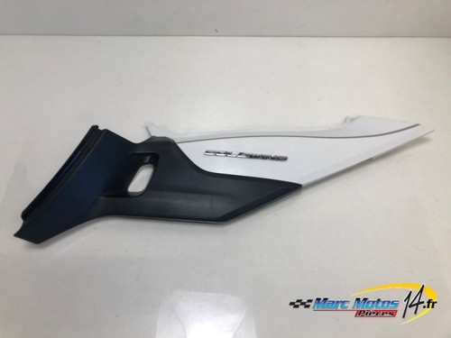 Cache lateral droit - honda, 1800