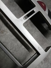 Console central (interieur plastique) PEUGEOT 307 PHASE 2 CABRIOLET 9634505077