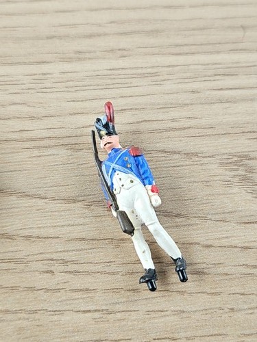 Figurine ancienne nestlé - figurine,