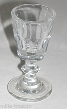 Ancien VERRE  BISTROT 1900'  : VERRE à LIQUEUR à grandes facettes - Modèle 3