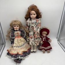 Lot 3 Poupées Porcelaine