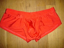 Boxer mini rouge tour de taille 62-98 cm uni tissus extensible prototype 