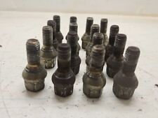 Goujon de roue pour renault