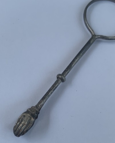 Ancienne main pince cigarette - ancienne,