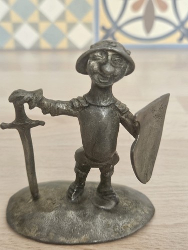 Figurine étain michel laude - Étain,