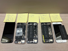 lot de 4  iPhone 8 pour