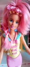 Poupée barbie fun cheveux