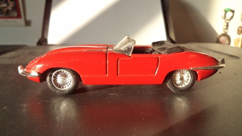Miniature jaguar type corgi - miniature,