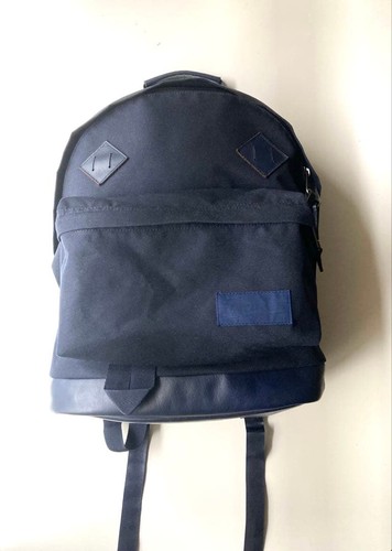 Eastpak navy classic switch - navy,