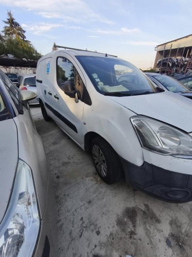 Moteur essuie glace avant