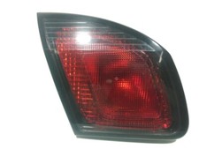 FEU ARRIERE INTERIEUR GAUCHE