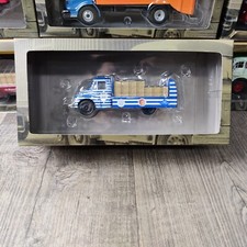 CAMION D'AUTREFOIS 	CITROËN U23 BOXER CHARRIER 1961 N°59  1:43 IXO POUR ALTAYA