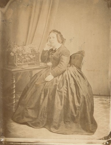 Dame assise epoque napoleon - -,