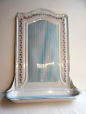 "Porte-ustensiles tôle émaillée signée BB bleu-blanc, Guirlande de roses