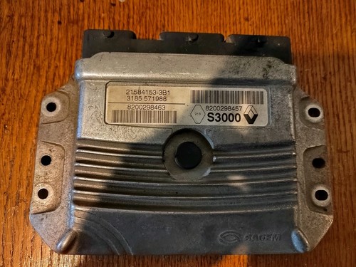 Calculateur moteur renault - moteur,
