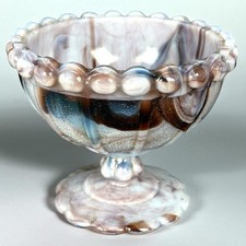 Coupé sur pied en opaline mauve vintage décoratif ancien collection