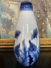 Pied de lampe en porcelaine de Limoges Camille Tharaud Art Deco. 27cm.